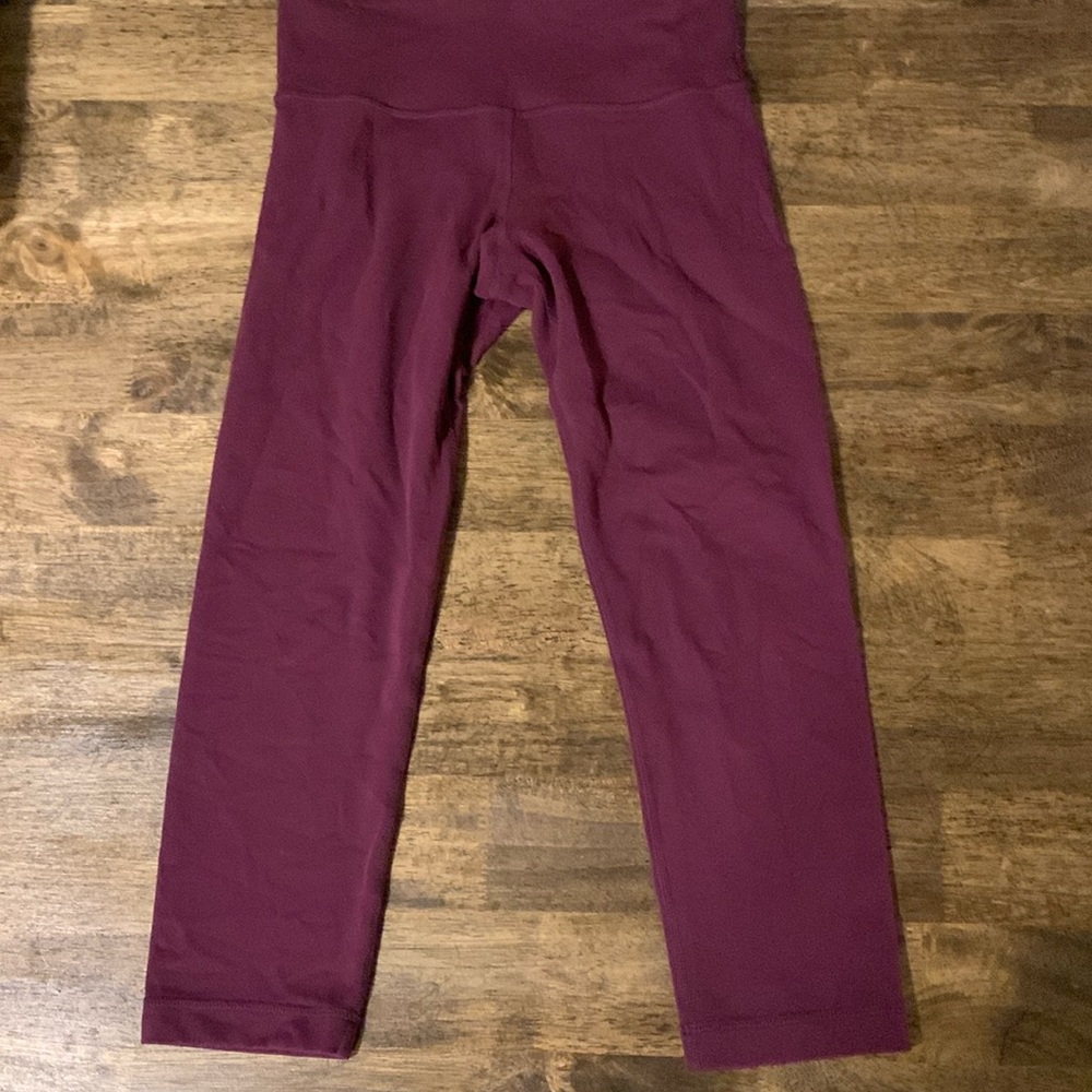 Lulu size 4